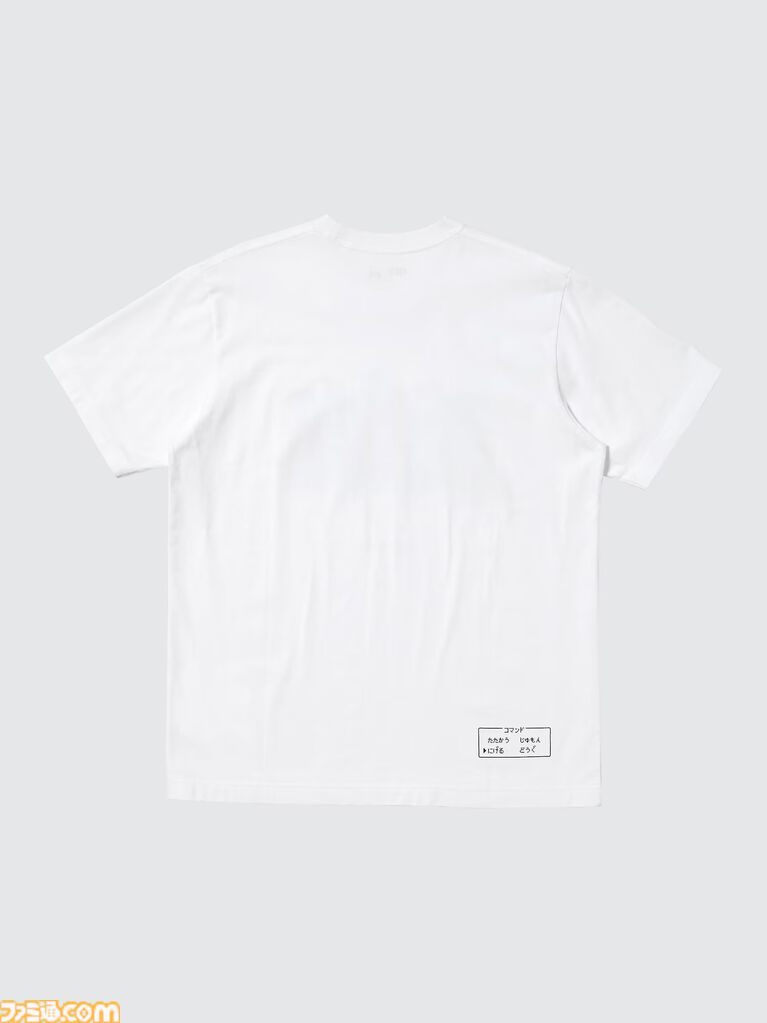 『ドラクエ』ユニクロUTが4月29日発売。いまにも合体しそうなスライム8匹、合体後のキングスライムをドット絵で再現したデザインがかわいい