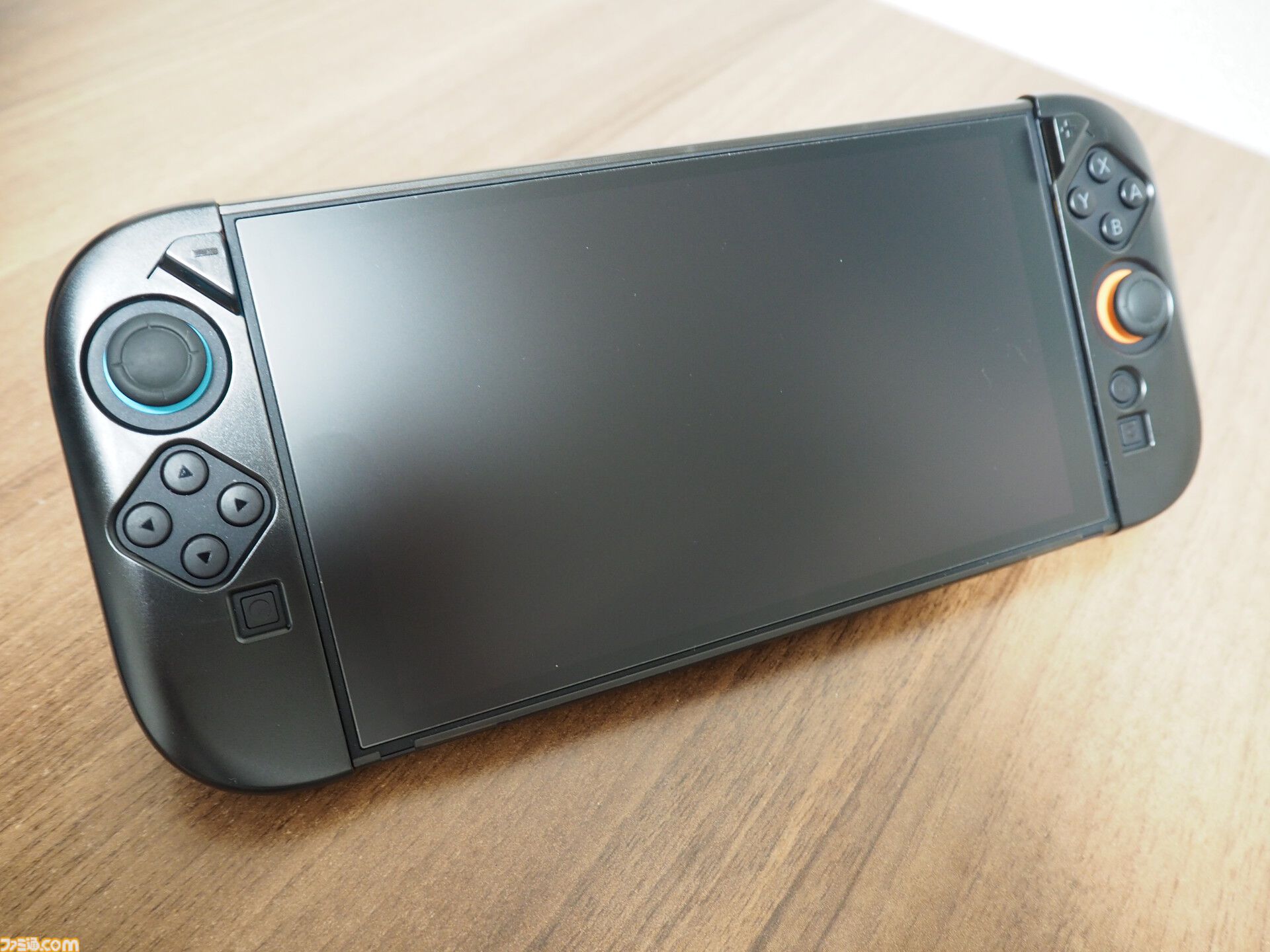 LEPIC GAMINGのSwitch2カバー＆AZLAのスティックカバーがすごい！ 薄い