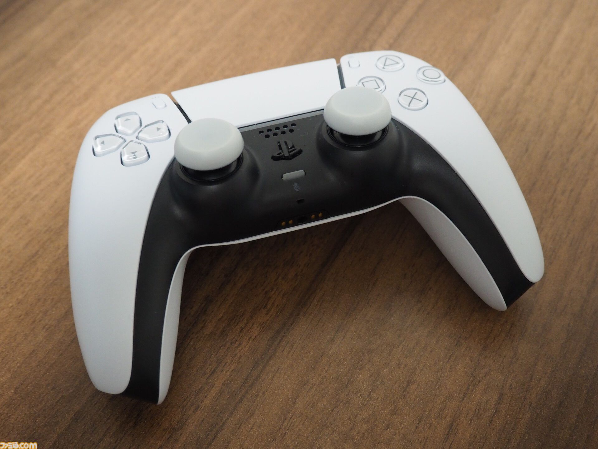 アユートのSwitch2＆スティックカバーがすごい！ 薄い、滑らか、高強度。高品質イヤーピースを手掛けるメーカーが贈るゲームアクセサリーで防御力をバッチリ高めよう【レビュー】