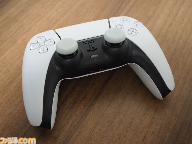 アユートのSwitch2＆スティックカバーがすごい！ 薄い、滑らか、高強度。高品質イヤーピースを手掛けるメーカーが贈るゲームアクセサリーで防御力をバッチリ高めよう【レビュー】
