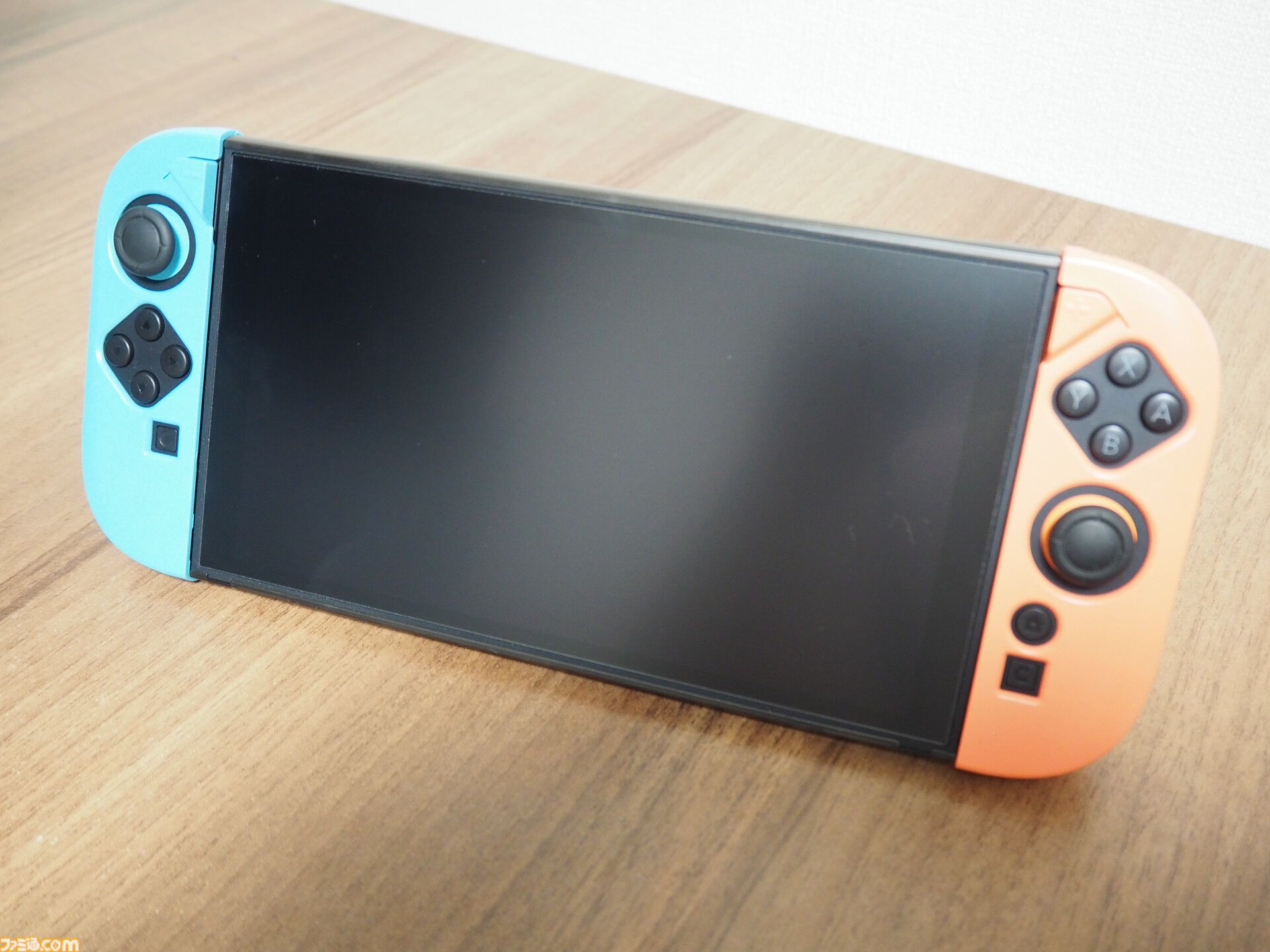 アユートのSwitch2＆スティックカバーがすごい！ 薄い、滑らか、高強度。高品質イヤーピースを手掛けるメーカーが贈るゲームアクセサリーで防御力をバッチリ高めよう【レビュー】