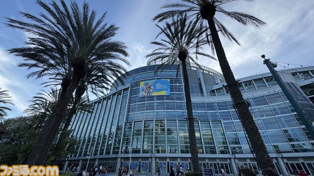 【FF14】北米ファンフェス2026 Day0リポート。すでにヒカセンが溢れるお祭り前日はギフトショップでグッズ購入できちゃう。会場近くのコラボJollibeeは驚異の2時間待ち！