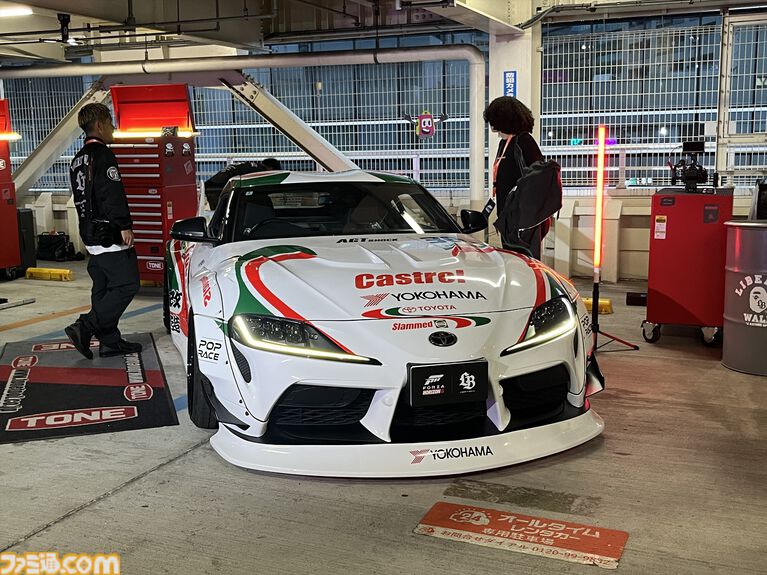 『Forza Horizon 6』渋谷に世界中の名車が集結。日本文化の魅力が味わえる屋台やハンドルコントローラーによる試遊まで盛りだくさんだった関係者向け体験型イベントをリポート