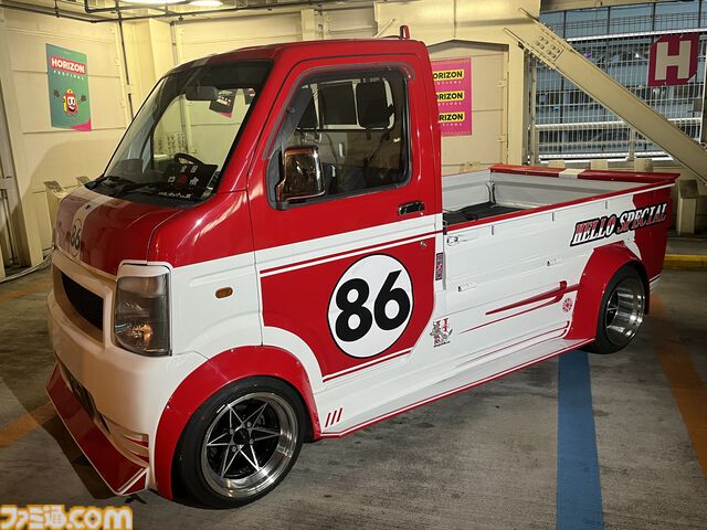 『Forza Horizon 6』渋谷に世界中の名車が集結。日本文化の魅力が味わえる屋台やハンドルコントローラーによる試遊まで盛りだくさんだった関係者向け体験型イベントをリポート