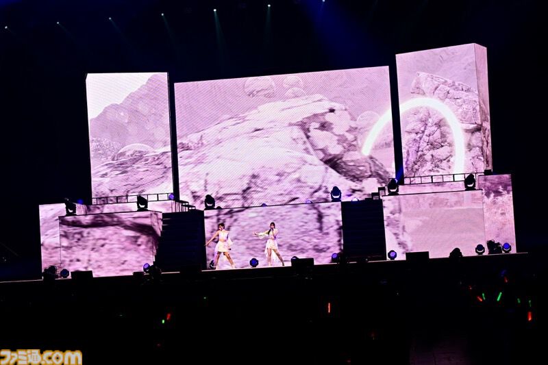 『シャニマス』8thライブ“∞thLIVE iと夢”のDay1リポート。3Dのアイドルたちと共演しながら『シャイニーカラーズ』珠玉の楽曲を披露