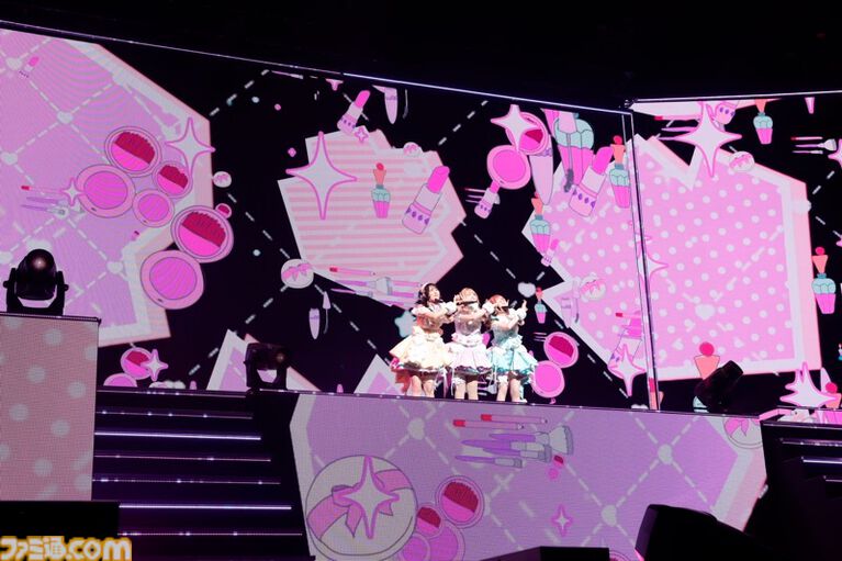 『シャニマス』8thライブ“∞thLIVE iと夢”のDay1リポート。3Dのアイドルたちと共演しながら『シャイニーカラーズ』珠玉の楽曲を披露