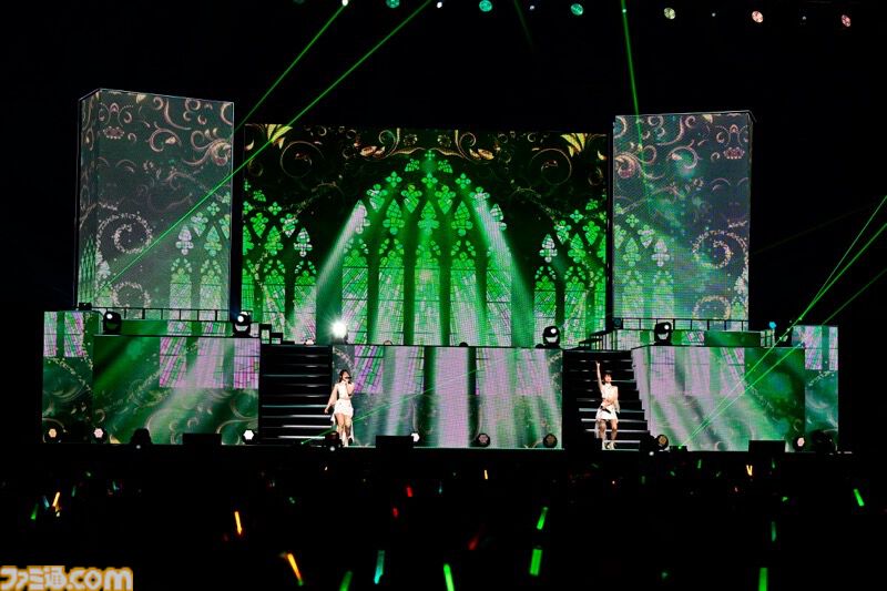 『シャニマス』8thライブ“∞thLIVE iと夢”のDay1リポート。3Dのアイドルたちと共演しながら『シャイニーカラーズ』珠玉の楽曲を披露