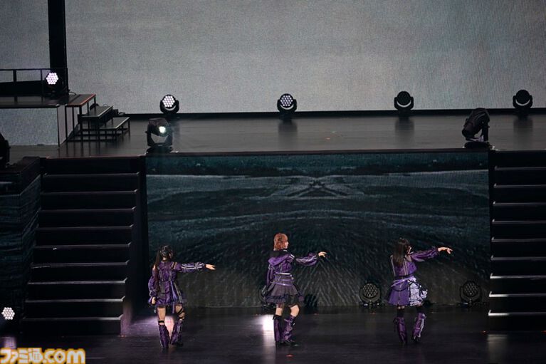 『シャニマス』8thライブ“∞thLIVE iと夢”のDay1リポート。3Dのアイドルたちと共演しながら『シャイニーカラーズ』珠玉の楽曲を披露