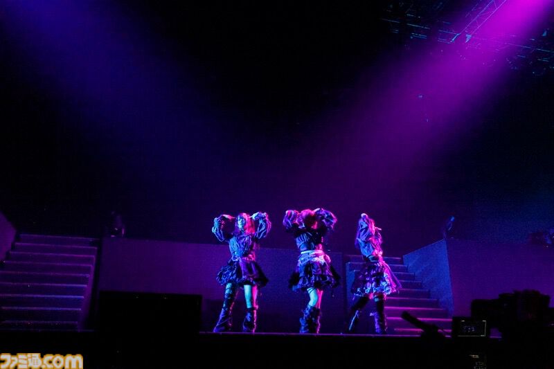 『シャニマス』8thライブ“∞thLIVE iと夢”のDay1リポート。3Dのアイドルたちと共演しながら『シャイニーカラーズ』珠玉の楽曲を披露
