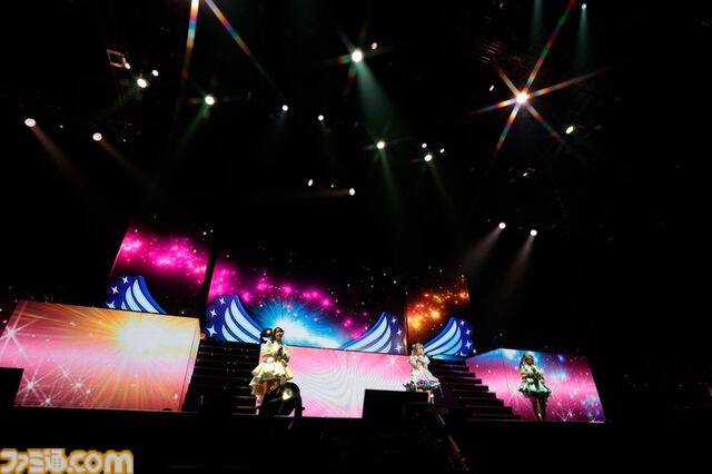 『シャニマス』8thライブ“∞thLIVE iと夢”のDay1リポート。3Dのアイドルたちと共演しながら『シャイニーカラーズ』珠玉の楽曲を披露