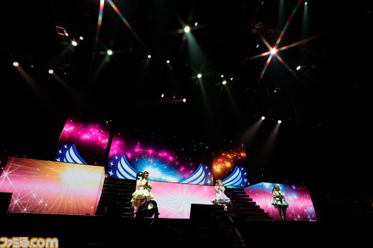 『シャニマス』8thライブ“∞thLIVE iと夢”のDay1リポート。3Dのアイドルたちと共演しながら『シャイニーカラーズ』珠玉の楽曲を披露