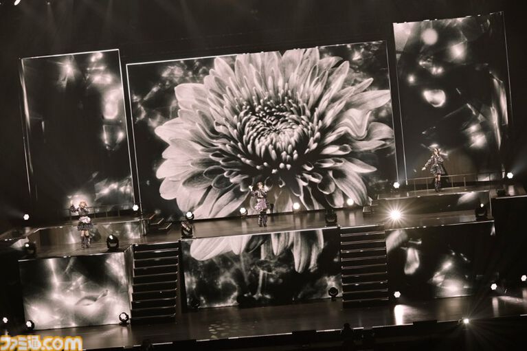 『シャニマス』8thライブ“∞thLIVE iと夢”のDay1リポート。3Dのアイドルたちと共演しながら『シャイニーカラーズ』珠玉の楽曲を披露