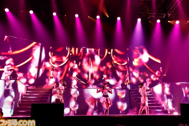 『シャニマス』8thライブ“∞thLIVE iと夢”のDay1リポート。3Dのアイドルたちと共演しながら『シャイニーカラーズ』珠玉の楽曲を披露