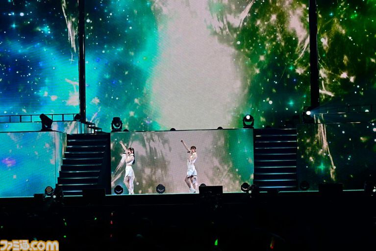 『シャニマス』8thライブ“∞thLIVE iと夢”のDay1リポート。3Dのアイドルたちと共演しながら『シャイニーカラーズ』珠玉の楽曲を披露