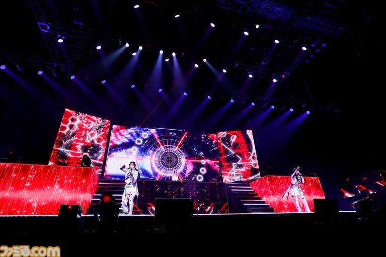 『シャニマス』8thライブ“∞thLIVE iと夢”のDay1リポート。3Dのアイドルたちと共演しながら『シャイニーカラーズ』珠玉の楽曲を披露