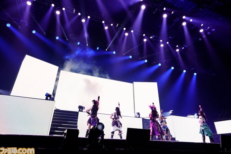 『シャニマス』8thライブ“∞thLIVE iと夢”のDay1リポート。3Dのアイドルたちと共演しながら『シャイニーカラーズ』珠玉の楽曲を披露