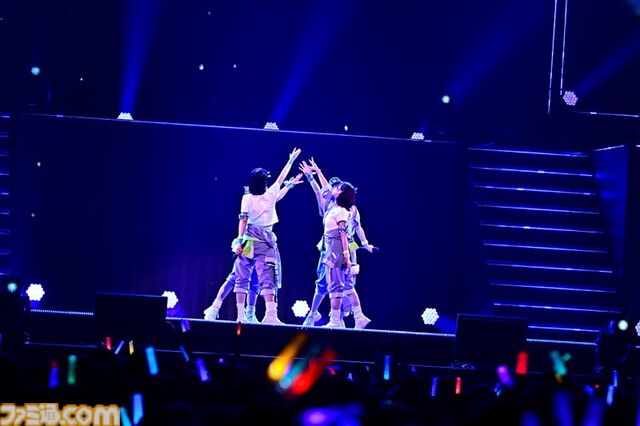 『シャニマス』8thライブ“∞thLIVE iと夢”のDay1リポート。3Dのアイドルたちと共演しながら『シャイニーカラーズ』珠玉の楽曲を披露