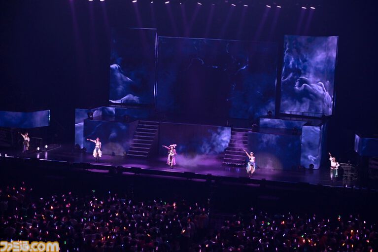 『シャニマス』8thライブ“∞thLIVE iと夢”のDay1リポート。3Dのアイドルたちと共演しながら『シャイニーカラーズ』珠玉の楽曲を披露