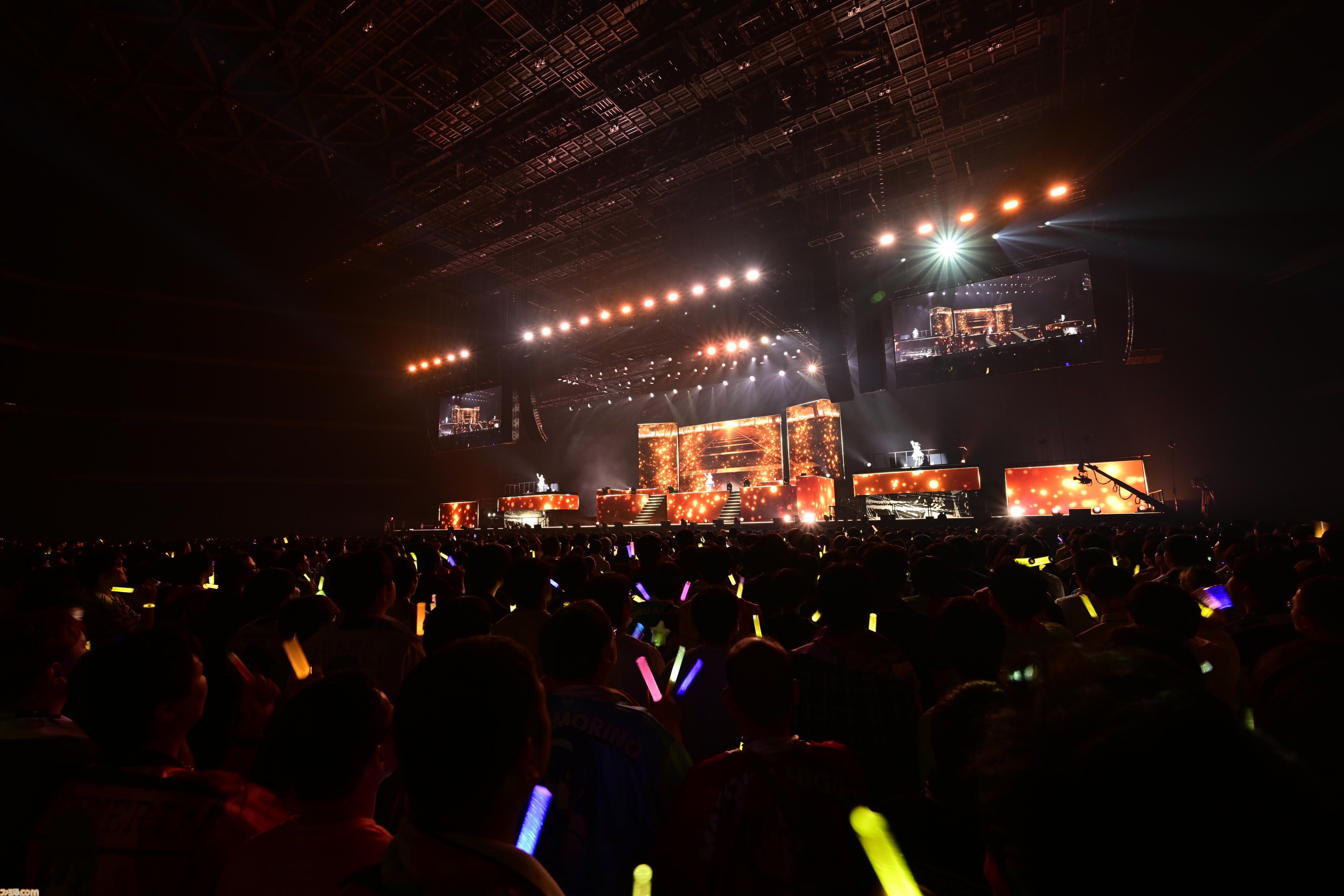 『シャニマス』8thライブ“∞thLIVE iと夢”のDay1リポート。3Dのアイドルたちと共演しながら『シャイニーカラーズ』珠玉の楽曲を披露