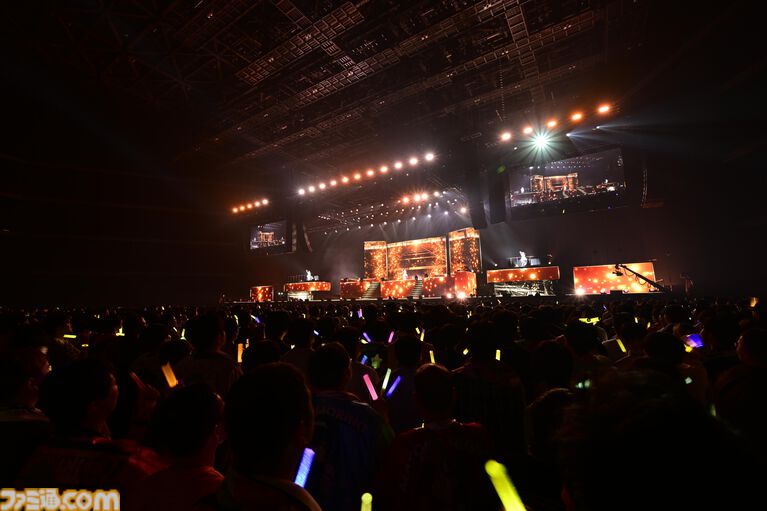 『シャニマス』8thライブ“∞thLIVE iと夢”のDay1リポート。3Dのアイドルたちと共演しながら『シャイニーカラーズ』珠玉の楽曲を披露