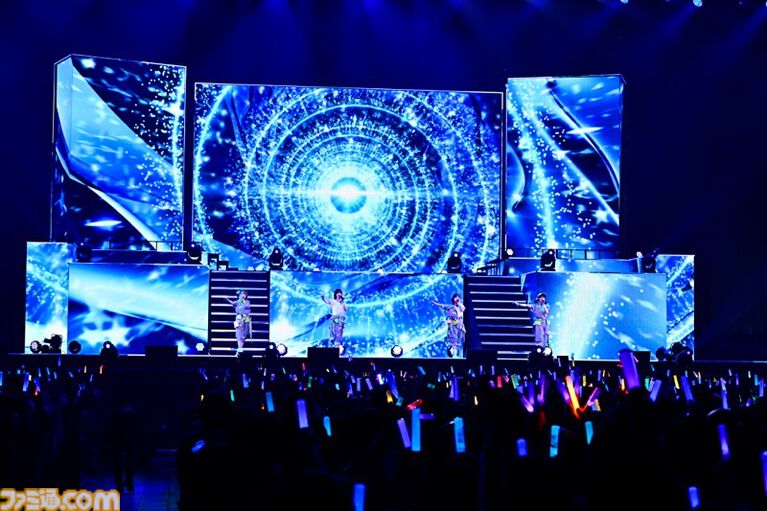 『シャニマス』8thライブ“∞thLIVE iと夢”のDay1リポート。3Dのアイドルたちと共演しながら『シャイニーカラーズ』珠玉の楽曲を披露