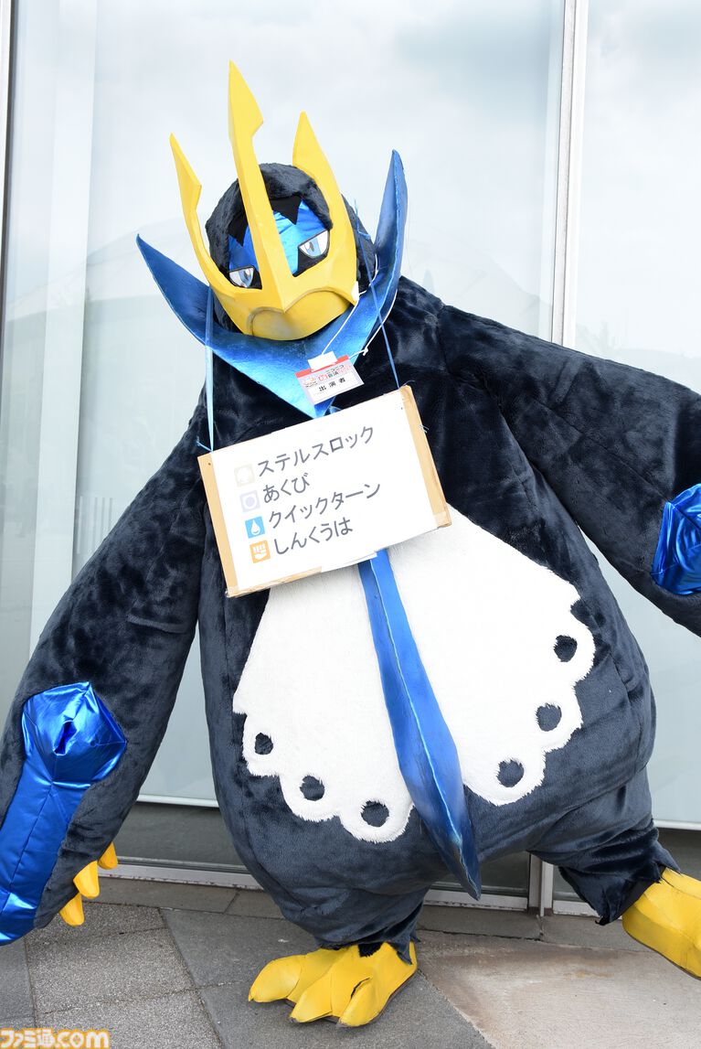 【ニコ超2026】コスプレ速報！ 『ポケモンチャンピオンズ』メガスターミーや鍛えた腹筋が美しい『ドラクエ3』女戦士など、初日の会場を彩ったコスプレイヤーを一挙掲載