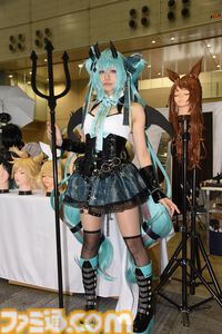 【ニコ超2026】コスプレ速報！ 『ポケモンチャンピオンズ』メガスターミーや鍛えた腹筋が美しい『ドラクエ3』女戦士など、初日の会場を彩ったコスプレイヤーを一挙掲載