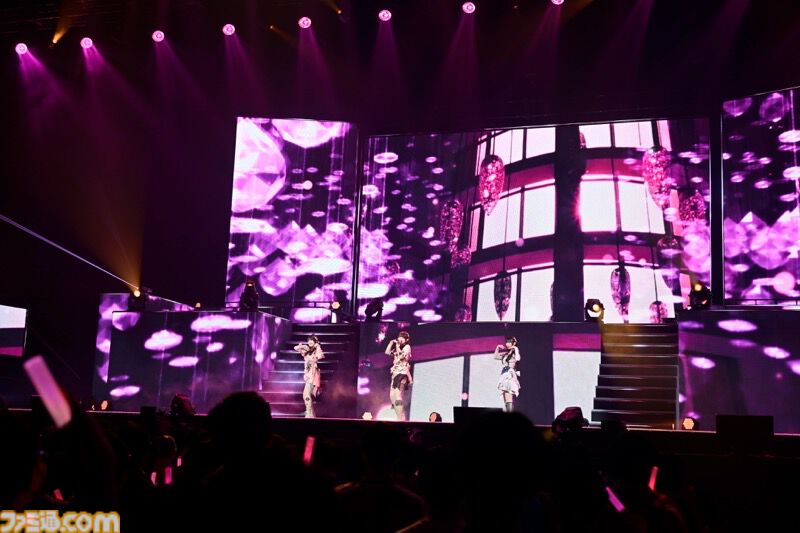 『シャニマス』8thライブ“∞thLIVE iと夢”Day2リポート。新旧楽曲を織り交ぜたキャストたちの圧巻のパフォーマンスと考察しがいのある演出で無限大の可能性を秘めたアイドルの未来を描く
