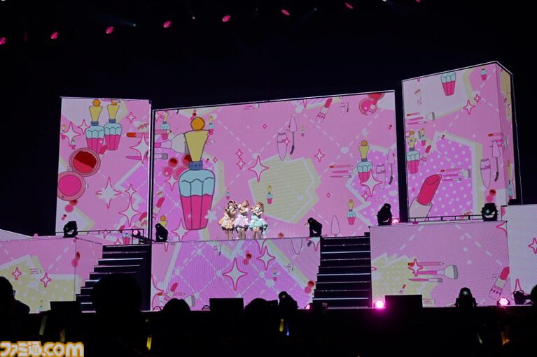 『シャニマス』8thライブ“∞thLIVE iと夢”Day2リポート。新旧楽曲を織り交ぜたキャストたちの圧巻のパフォーマンスと考察しがいのある演出で無限大の可能性を秘めたアイドルの未来を描く