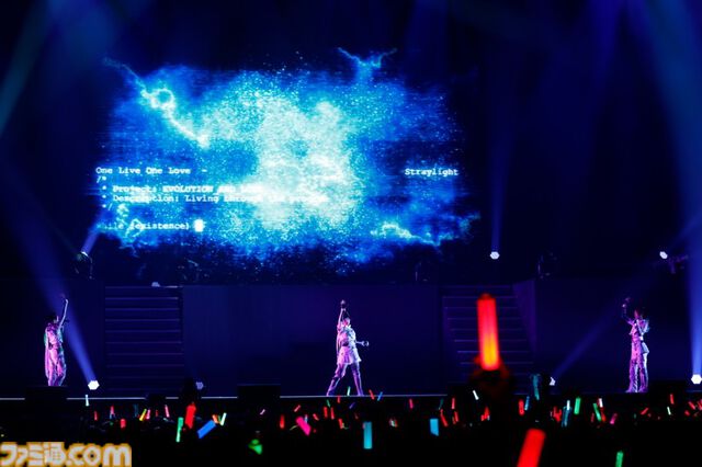 『シャニマス』8thライブ“∞thLIVE iと夢”Day2リポート。新旧楽曲を織り交ぜたキャストたちの圧巻のパフォーマンスと考察しがいのある演出で無限大の可能性を秘めたアイドルの未来を描く