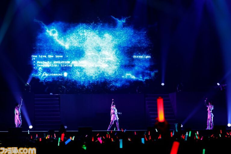 『シャニマス』8thライブ“∞thLIVE iと夢”Day2リポート。新旧楽曲を織り交ぜたキャストたちの圧巻のパフォーマンスと考察しがいのある演出で無限大の可能性を秘めたアイドルの未来を描く