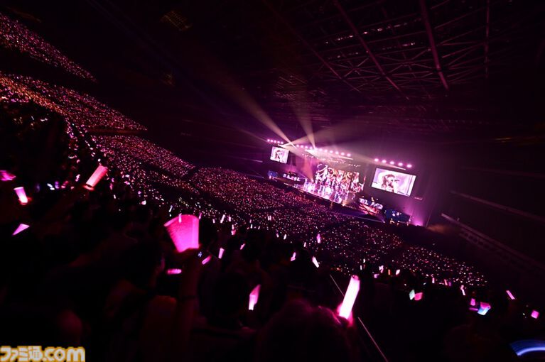 『シャニマス』8thライブ“∞thLIVE iと夢”Day2リポート。新旧楽曲を織り交ぜたキャストたちの圧巻のパフォーマンスと考察しがいのある演出で無限大の可能性を秘めたアイドルの未来を描く