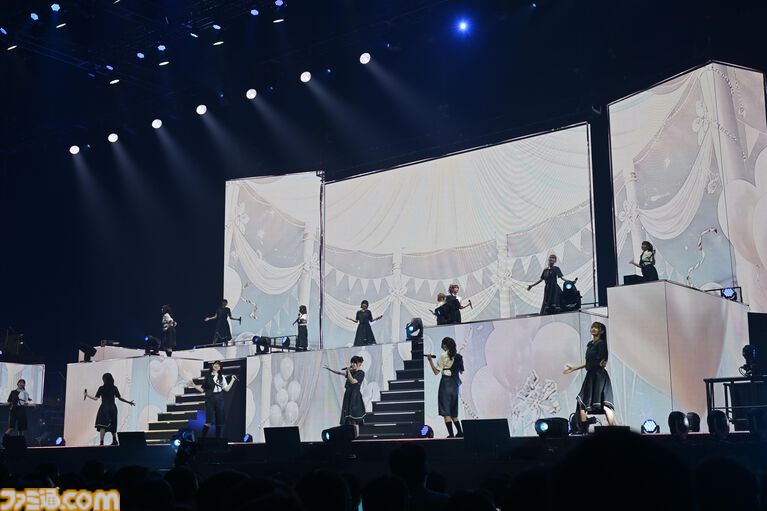 『シャニマス』8thライブ“∞thLIVE iと夢”Day2リポート。新旧楽曲を織り交ぜたキャストたちの圧巻のパフォーマンスと考察しがいのある演出で無限大の可能性を秘めたアイドルの未来を描く