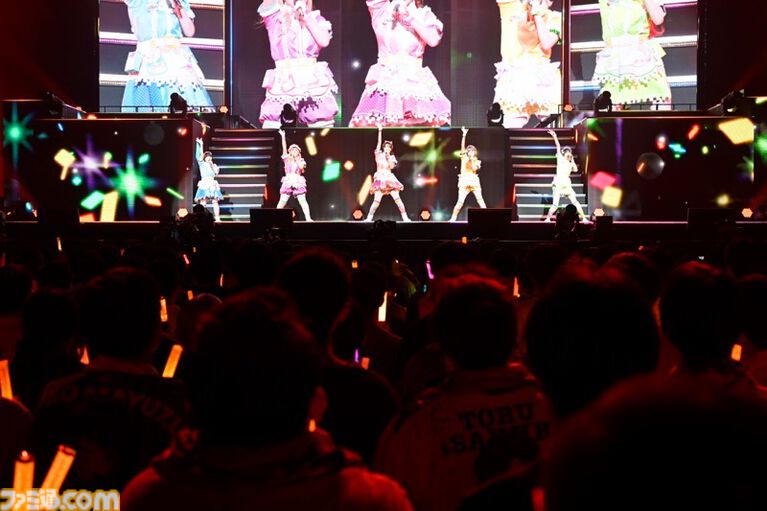 『シャニマス』8thライブ“∞thLIVE iと夢”Day2リポート。新旧楽曲を織り交ぜたキャストたちの圧巻のパフォーマンスと考察しがいのある演出で無限大の可能性を秘めたアイドルの未来を描く