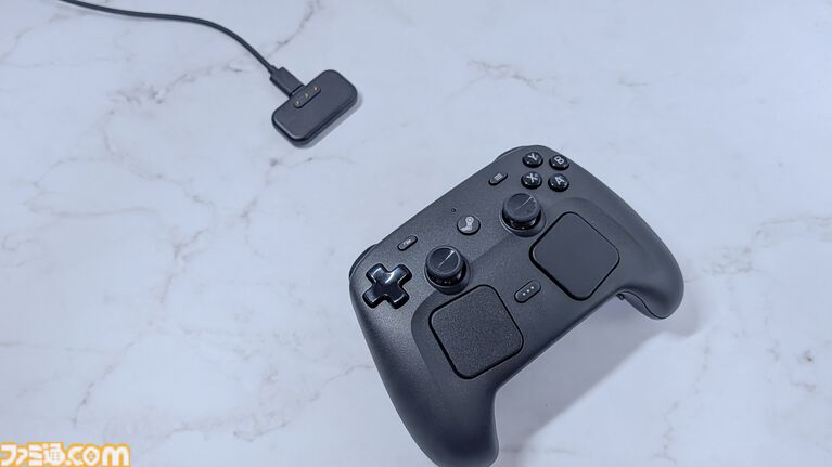 新型“Steam コントローラ”インプレッション。低遅延ワイヤレス接続やトラックパッド、ジャイロ操作全部盛り！