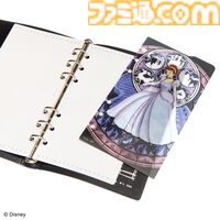 『キングダム ハーツ』ソラやキーブレードがデザインされた手帳カバーが登場。トラヴァースタウンやワンダーランドをテーマにしたステッカーやフィルム付箋セットなども発売