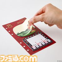 『キングダム ハーツ』ソラやキーブレードがデザインされた手帳カバーが登場。トラヴァースタウンやワンダーランドをテーマにしたステッカーやフィルム付箋セットなども発売