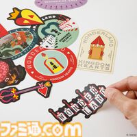 『キングダム ハーツ』ソラやキーブレードがデザインされた手帳カバーが登場。トラヴァースタウンやワンダーランドをテーマにしたステッカーやフィルム付箋セットなども発売