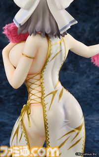 『閃乱カグラNewWave Gバースト』白チャイナドレスを着た雪泉のフィギュアが登場。3Dクリスタルセットが本日（6/7）より予約開始