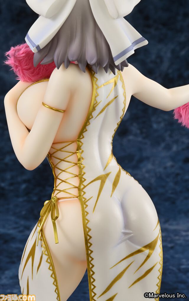 『閃乱カグラNewWave Gバースト』白チャイナドレスを着た雪泉のフィギュアが登場。3Dクリスタルセットが本日（6/7）より予約開始