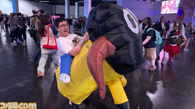 『FF14』北米ファンフェス2026・コスプレフォトリポート。ミコッテやエメトセルクのほか、ヤーンのマウントを自作する人、急に麻雀を始めるヒカセンたちなど十人十色