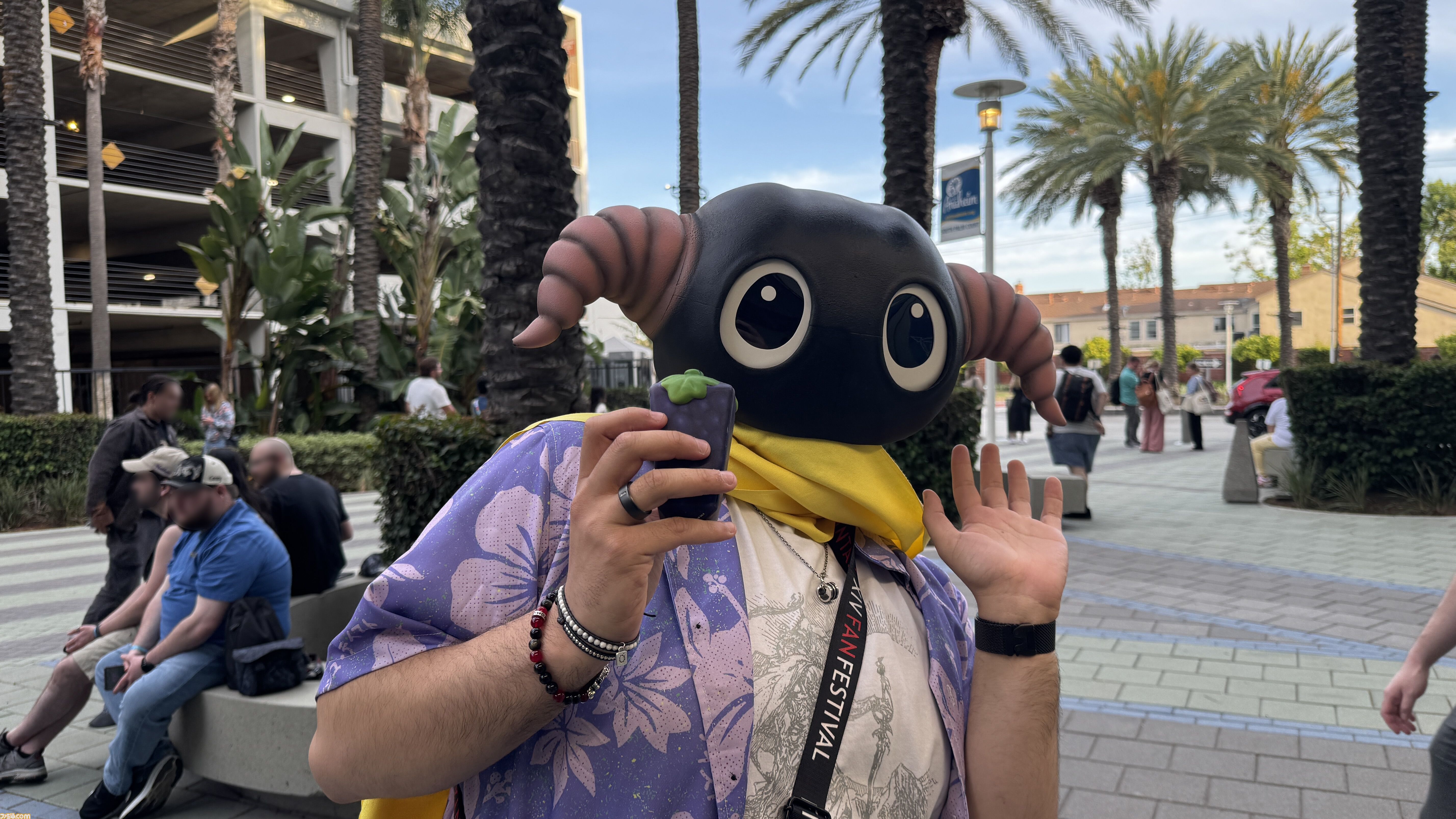 『FF14』北米ファンフェス2026・コスプレフォトリポート。ミコッテやエメトセルクのほか、ヤーンのマウントを自作する人、急に麻雀を始めるヒカセンたちなど十人十色