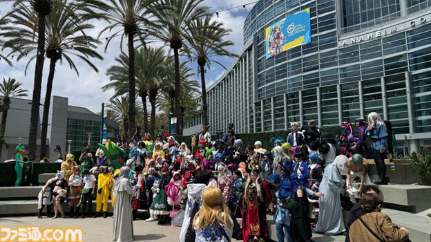 『FF14』北米ファンフェス2026・コスプレフォトリポート。ミコッテやエメトセルクのほか、ヤーンのマウントを自作する人、急に麻雀を始めるヒカセンたちなど十人十色