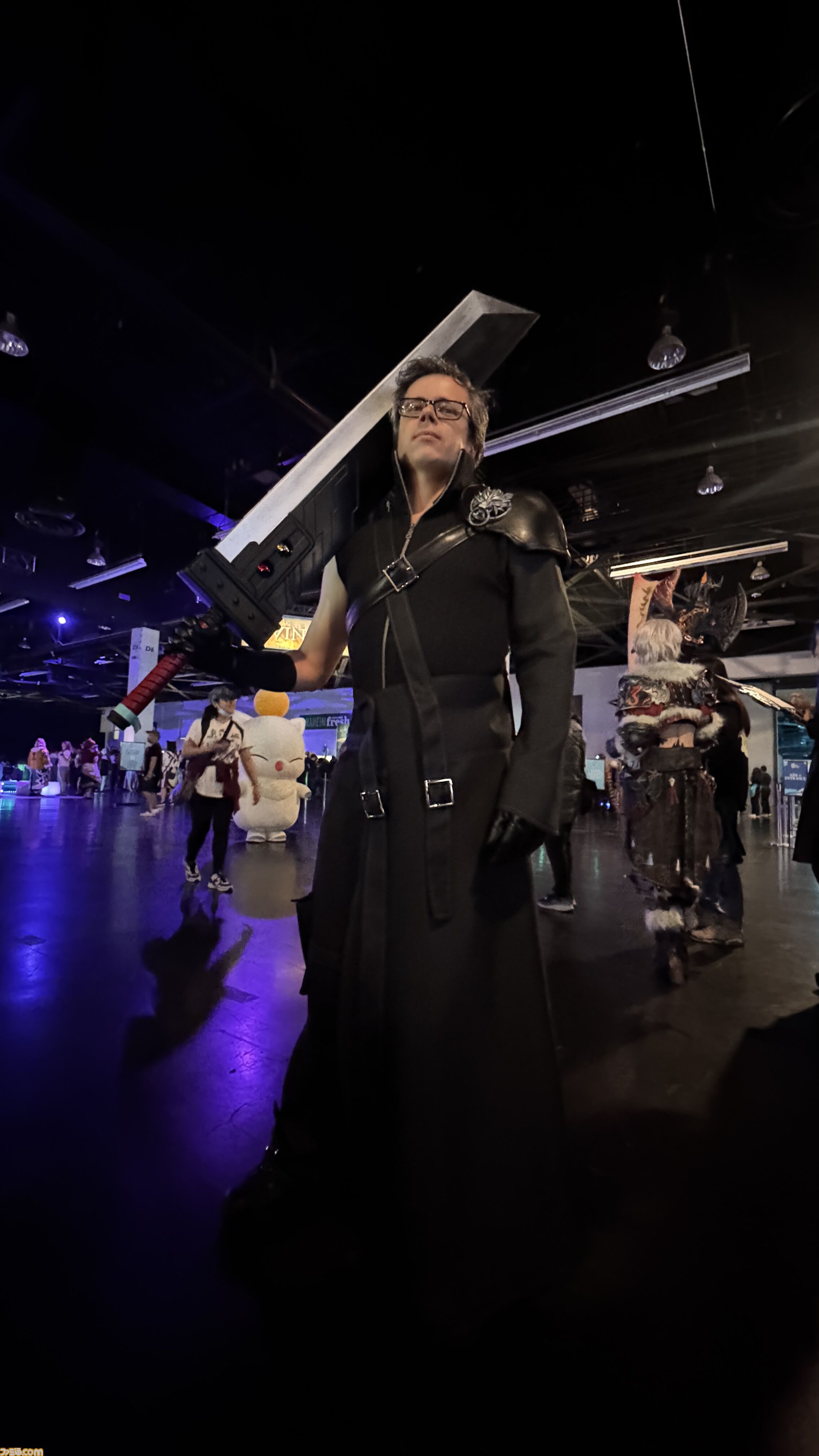 『FF14』北米ファンフェス2026・コスプレフォトリポート。ミコッテやエメトセルクのほか、ヤーンのマウントを自作する人、急に麻雀を始めるヒカセンたちなど十人十色