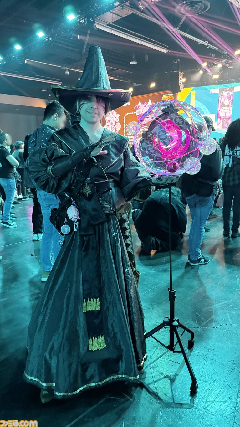 『FF14』北米ファンフェス2026・コスプレフォトリポート。ミコッテやエメトセルクのほか、ヤーンのマウントを自作する人、急に麻雀を始めるヒカセンたちなど十人十色