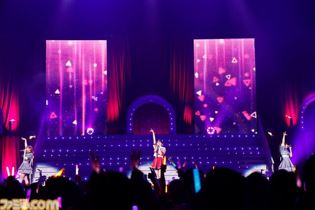 『アイマス ミリオンライブ！』13thライブDAY1リポート。高山紗代子主演の“全力援走”の名に相応しい、MCなしのノンストップライブに圧倒される。新曲『SPARKERS』のライブ初披露も
