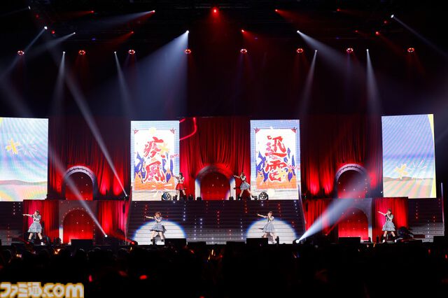 『アイマス ミリオンライブ！』13thライブDAY1リポート。高山紗代子主演の“全力援走”の名に相応しい、MCなしのノンストップライブに圧倒される。新曲『SPARKERS』のライブ初披露も