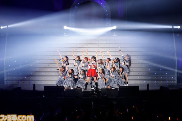 『アイマス ミリオンライブ！』13thライブDAY1リポート。高山紗代子主演の“全力援走”の名に相応しい、MCなしのノンストップライブに圧倒される。新曲『SPARKERS』のライブ初披露も