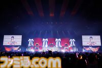 『アイマス ミリオンライブ！』13thライブDAY1リポート。高山紗代子主演の“全力援走”の名に相応しい、MCなしのノンストップライブに圧倒される。新曲『SPARKERS』のライブ初披露も