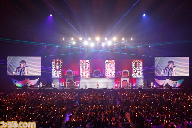 『アイマス ミリオンライブ！』13thライブDAY1リポート。高山紗代子主演の“全力援走”の名に相応しい、MCなしのノンストップライブに圧倒される。新曲『SPARKERS』のライブ初披露も